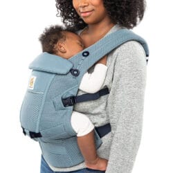 Ergobaby nosilka Adapt Soft FlexMesh™ Slate Blue