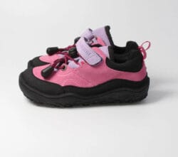 bLIFESTYLE trail shoes Caprini pink