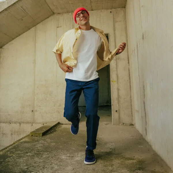 Sneaker Barebarics Revive blu e bianco 