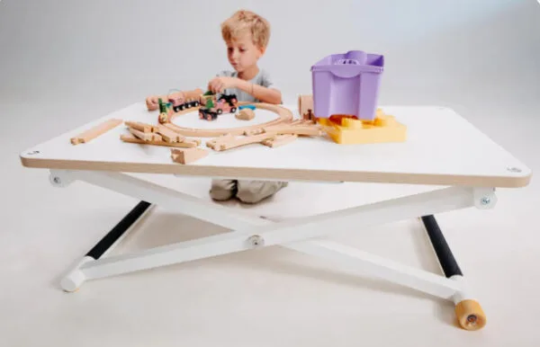 Poptop höhenverstellbarer Kindertisch weiß