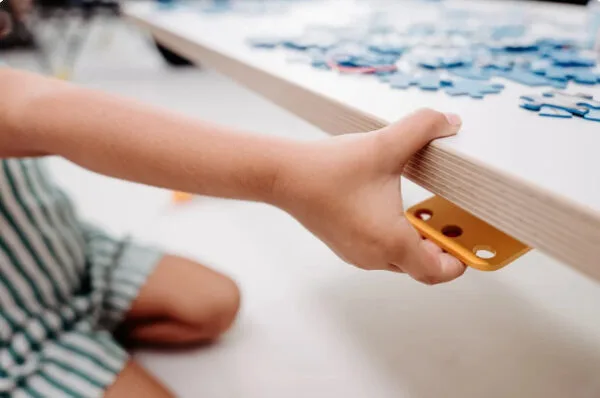 Poptop höhenverstellbarer Kindertisch weiß