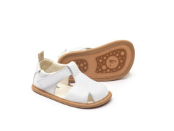 Tip Toey Joey sandali Adore White