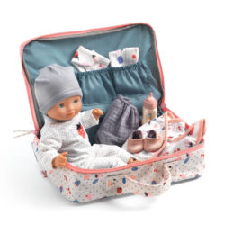 Djeco Pomea kovček s pripomočki in punčko Baby Vanille